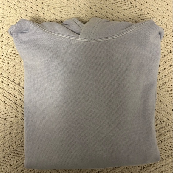 Aritzia TNA Perfect hoodie - Picture 2 of 4